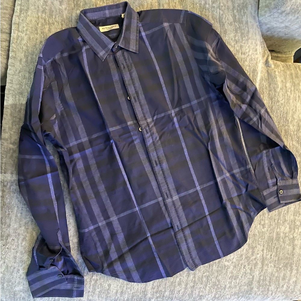 Men's Blue Burberry dress shirt